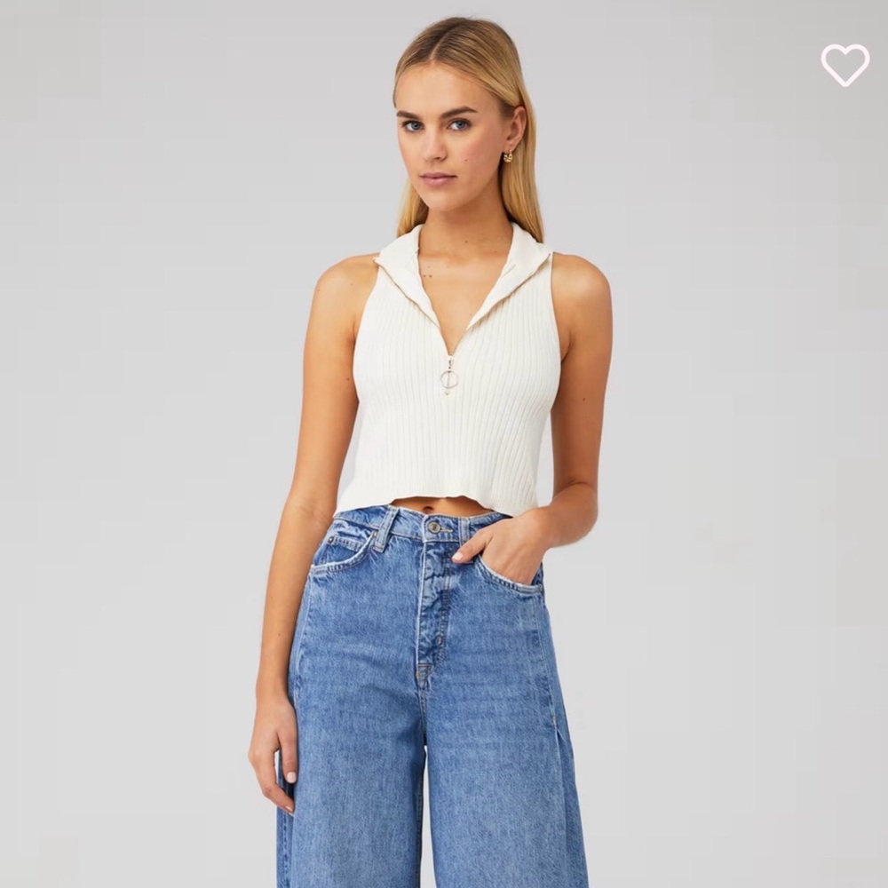 Show Me Your MuMu White zipper Crop Top
